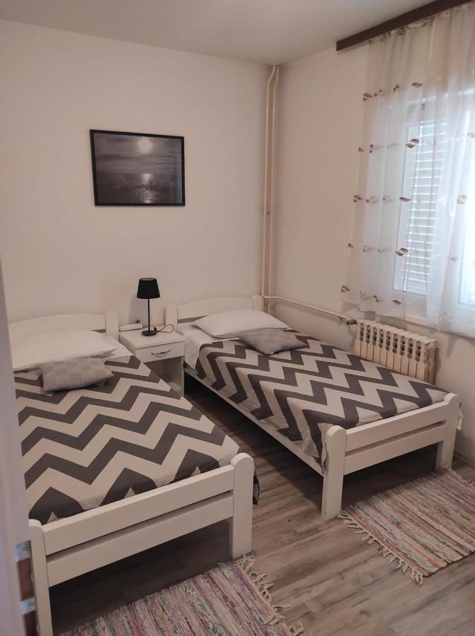 Apartmani Dominik Zadar Exterior foto